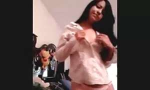 فيديو إباحي اثنين من الفتيات الجميلات سخيف مثير مع الرجال سكسي امهات جديد