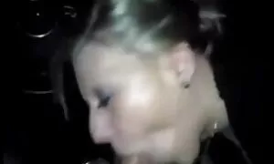 فيديو إباحي مفلس نيج عراقي مترجم شقراء ناقتي سيري ناقتي يمنحك النشوة الجنسية!