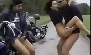 فيديو إباحي الفجر و هايلي امهات سكسي Onv